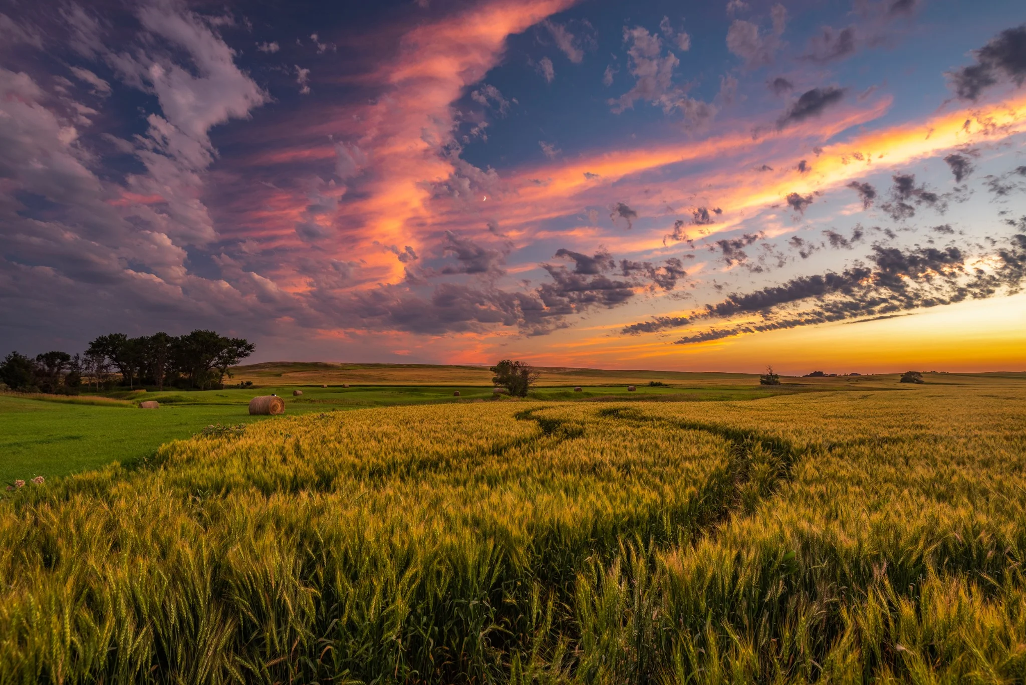 The evening sky over the fields